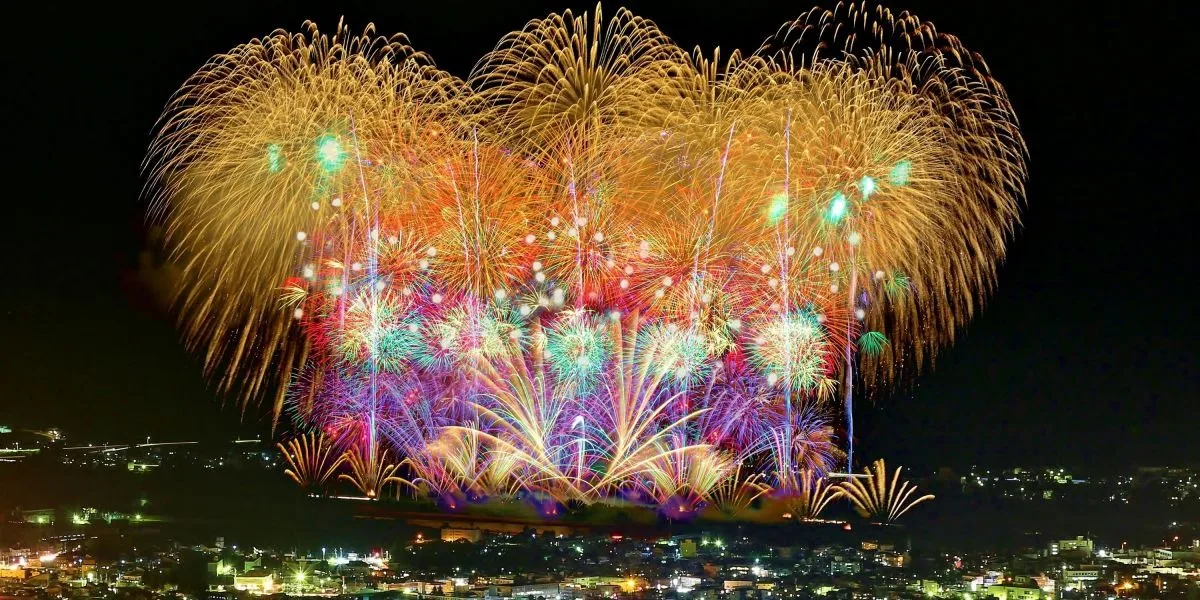 Big Three Fireworks Events of Echigo