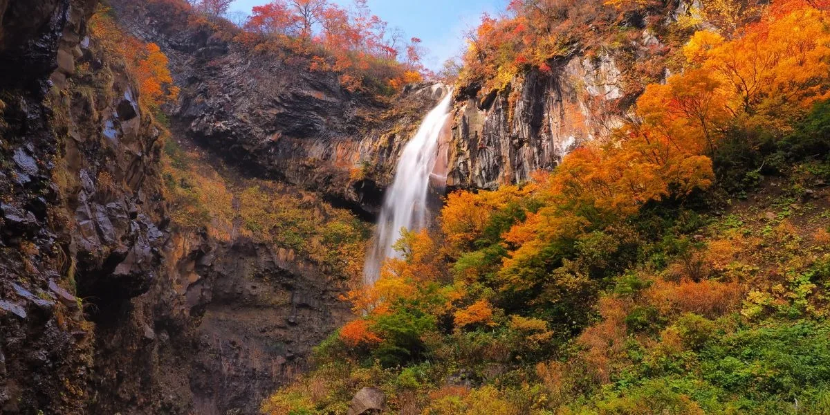 Marvelous Autumn Scenery Awaits at So Falls!