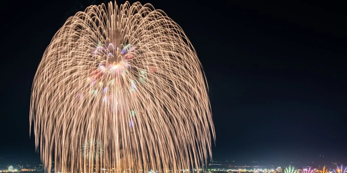 August 2-3: Nagaoka Festival Grand Fireworks Show (Nagaoka City)