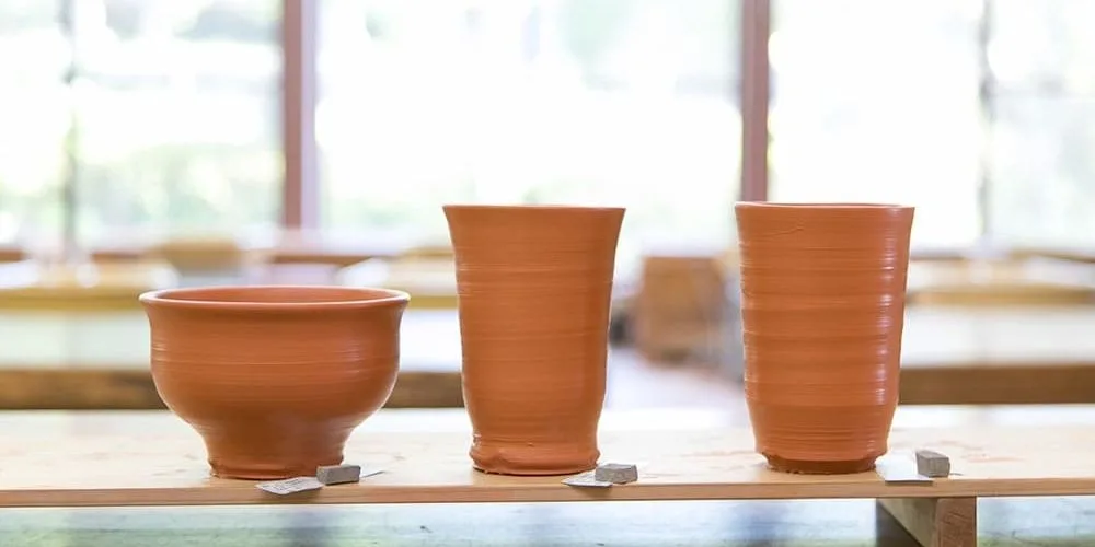 Sado's Unique Mumyoi Ware – Admire the Beauty of Red Clay