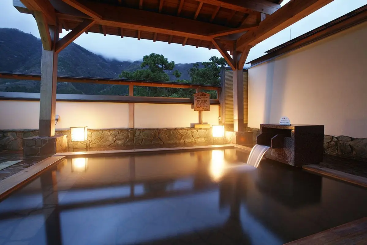 Inn of Four Seasons – Minoya