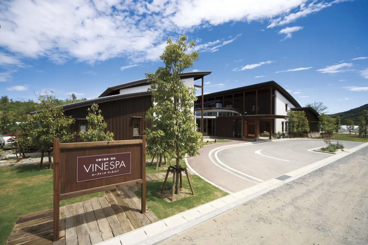 Cave D’Occi Winery and Cave D’Occi Vinespa