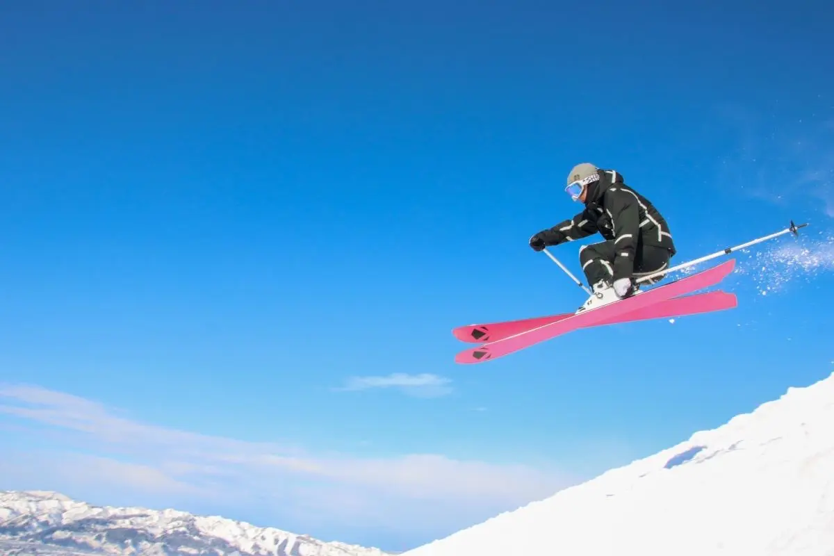 Hakkaisanroku Ski Resort