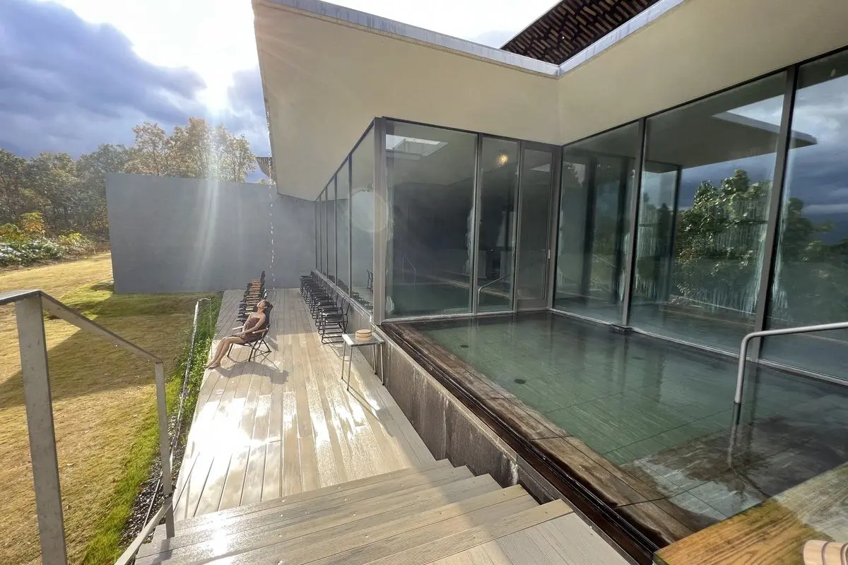 Snow Peak FIELD SUITE SPA HEADQUARTERS