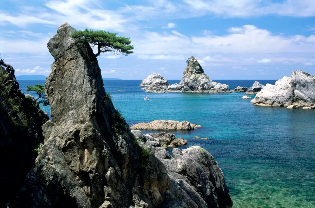 Sasagawa Nagare Coastline