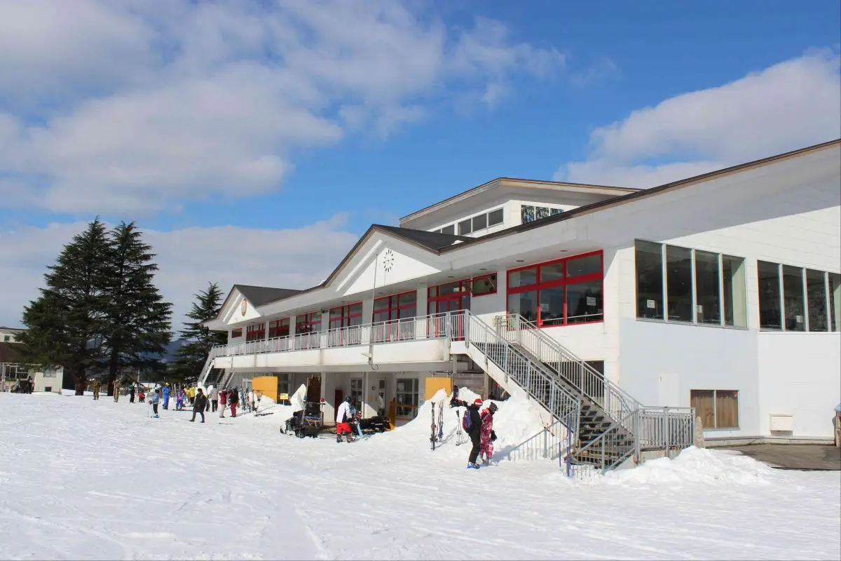 Tainai Ski & Snowboard Area