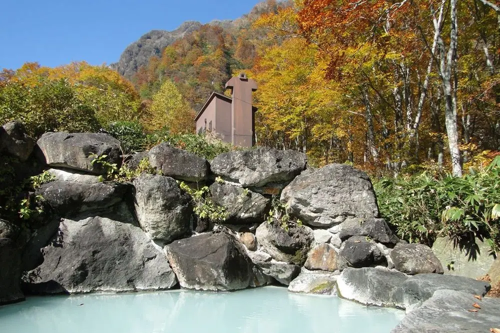 Ogon-no-yu and Kawara-no-yu at Tsubame Onsen