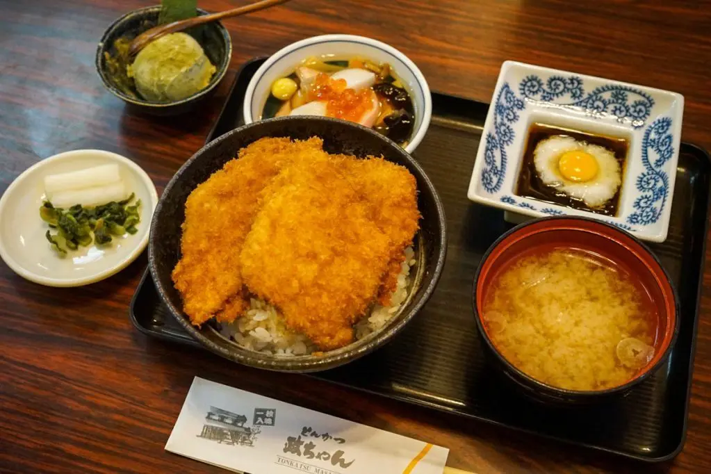 Tonkatsu Masachan (Tarekatsudon)