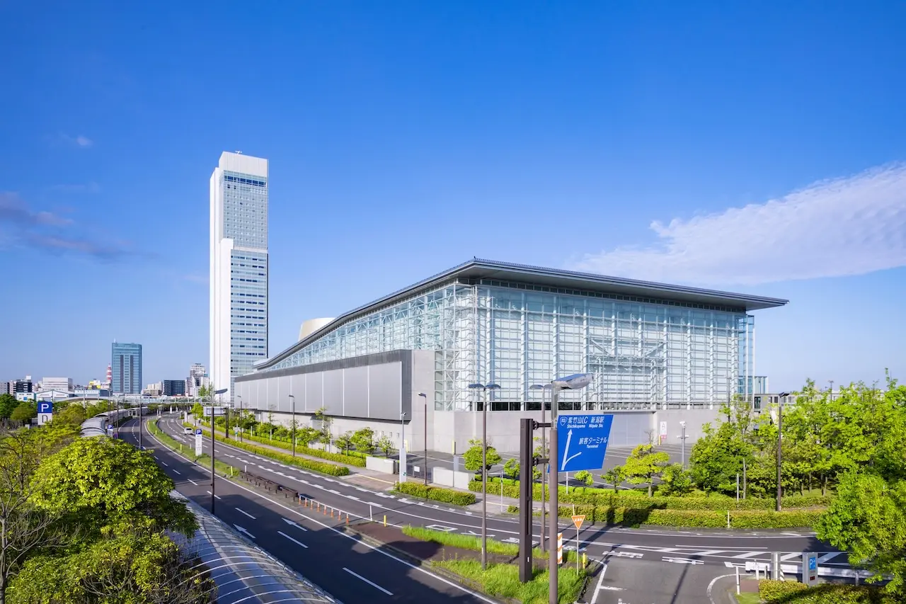 Toki Messe (Niigata Convention Centre)