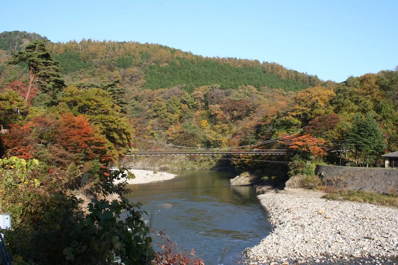 Takanosu Onsen (Echigosekikawa Hot Spring Area)