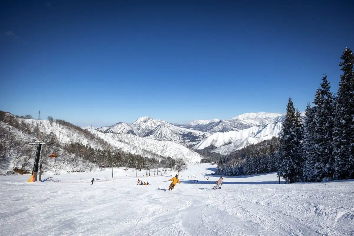 Kandatsu Snow Resort