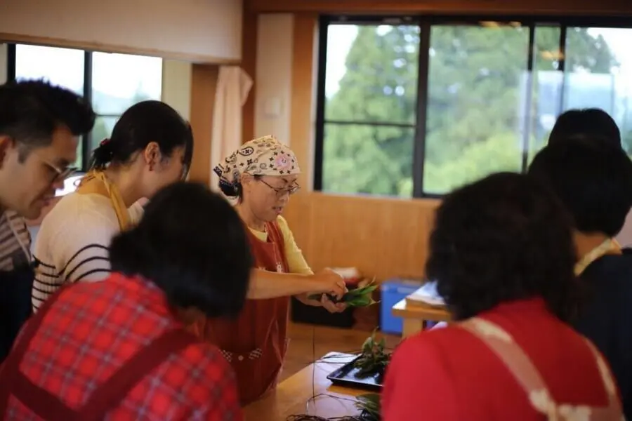 Sasa-Dango Making Experience