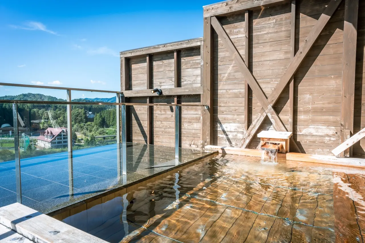 Royal Tainai Park Hotel