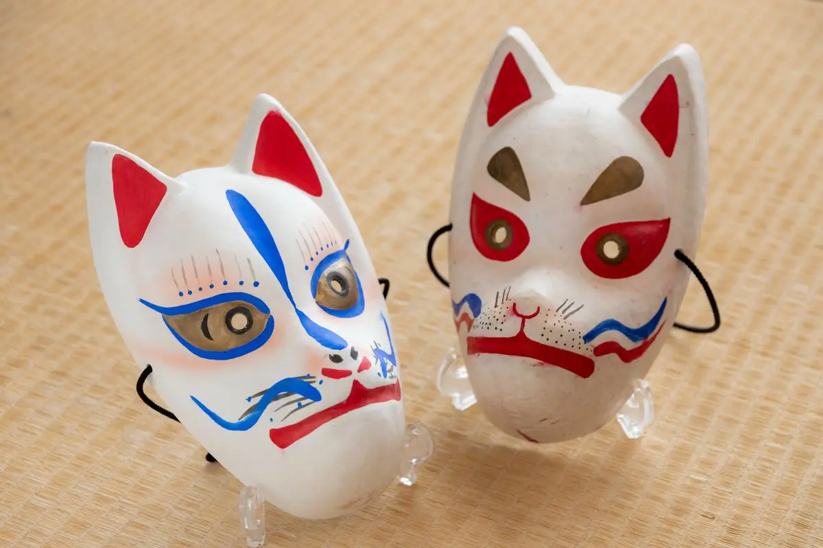 Kitsune no yomeiri yashiki (Fox Wedding Pavilion)