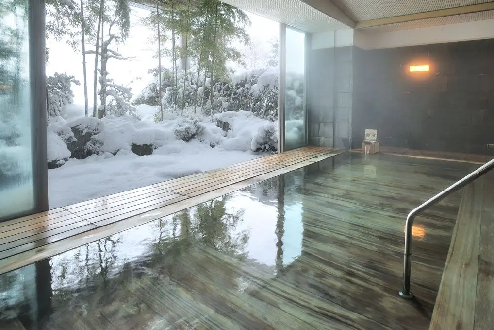 Yuzawa Park Ski Resort