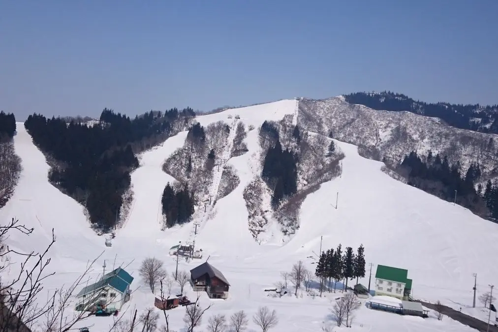 Hakkaisanroku Ski Resort