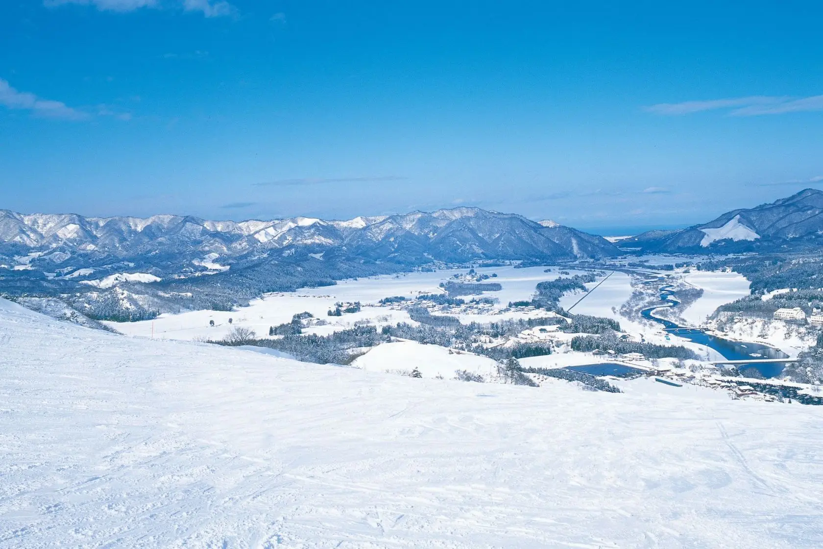Tainai Ski & Snowboard Area