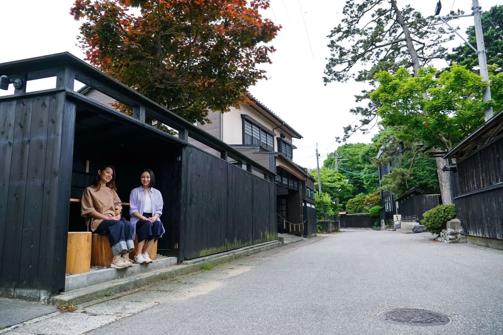 Kurobeidori (Black Fence Street)