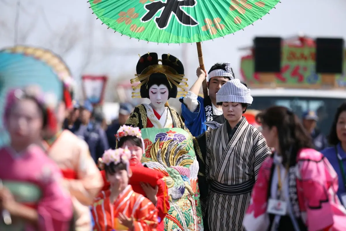 Bunsui Geisha Parade
