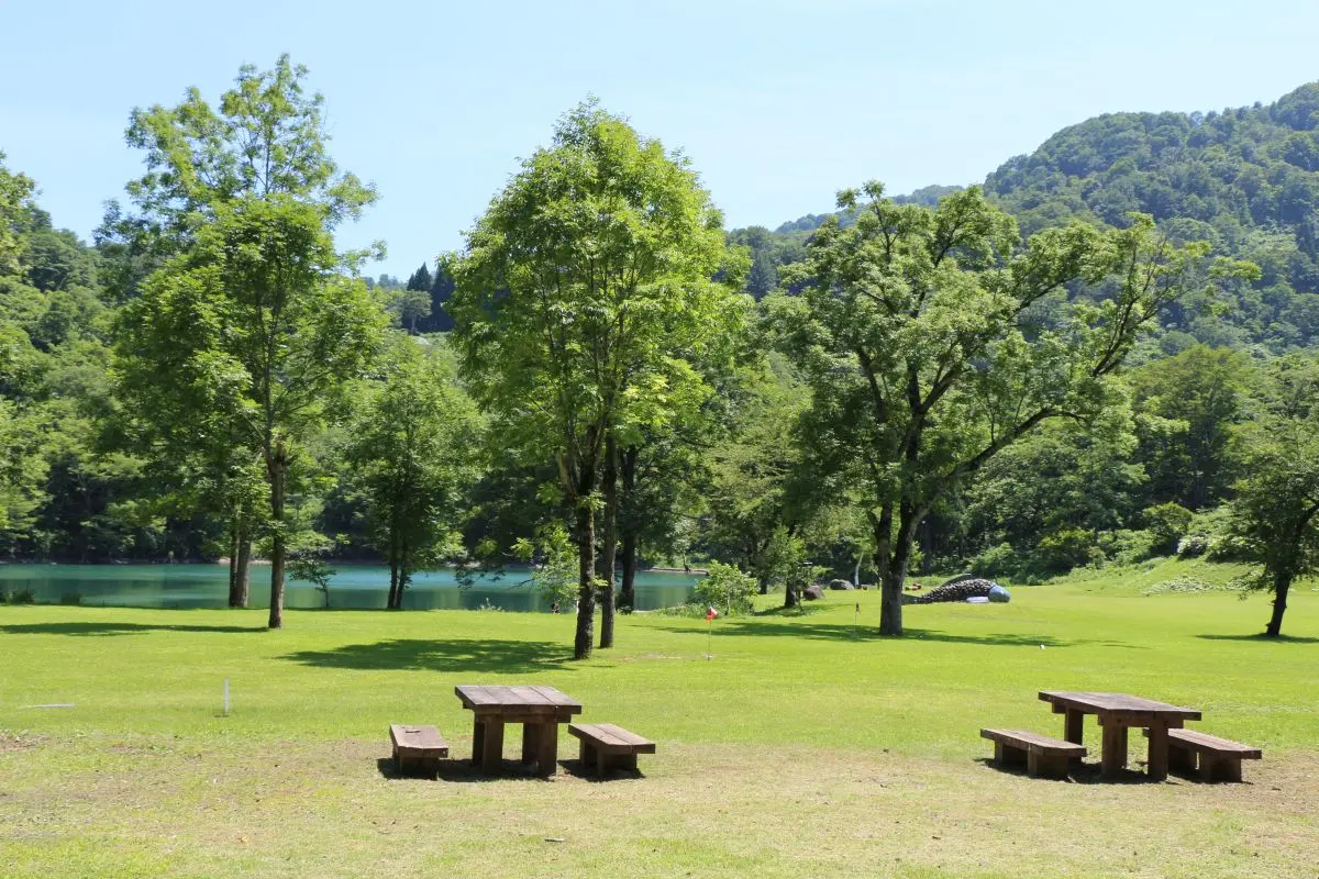 Takanami-no-Ike Pond