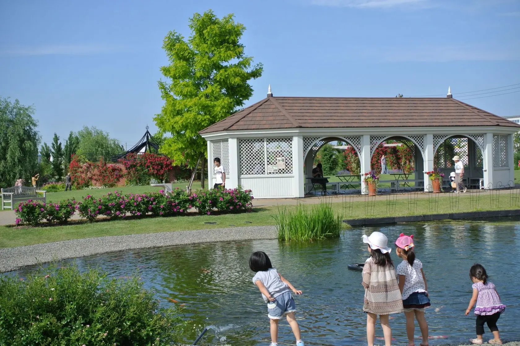 Mitsuke English Garden