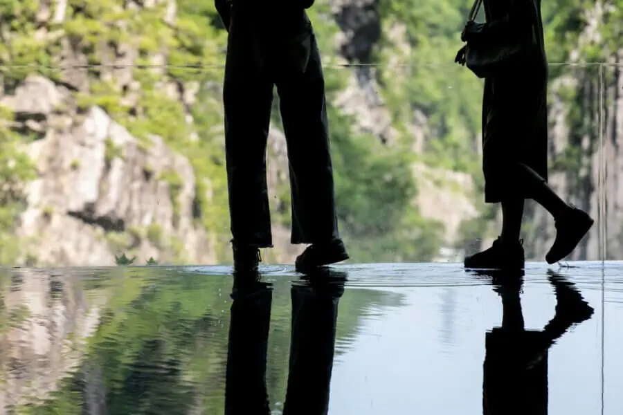 Kiyotsu Gorge / Tunnel of Light
