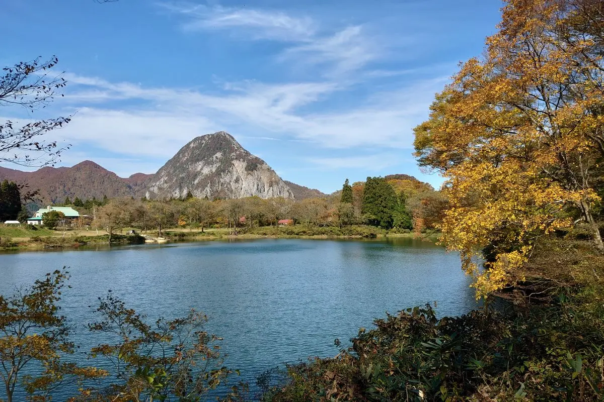 Takanami-no-Ike Pond