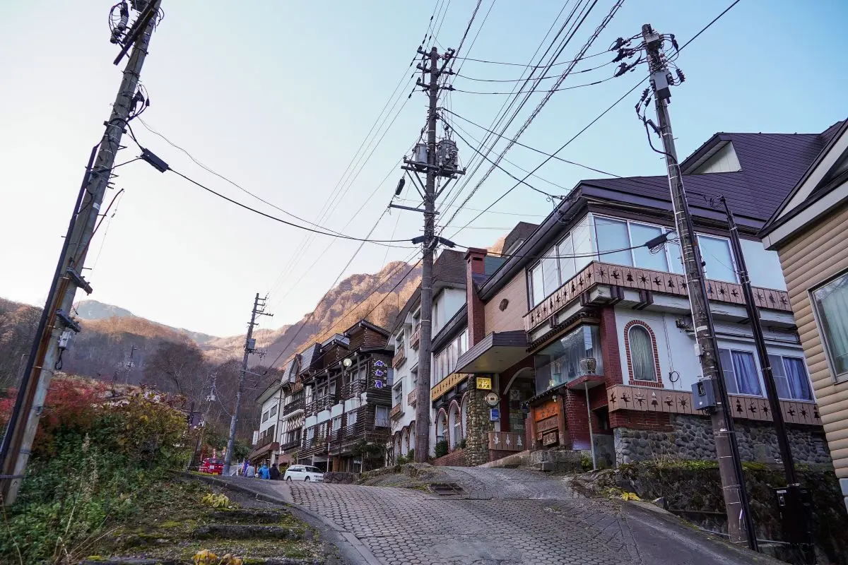 Ogon-no-yu and Kawara-no-yu at Tsubame Onsen