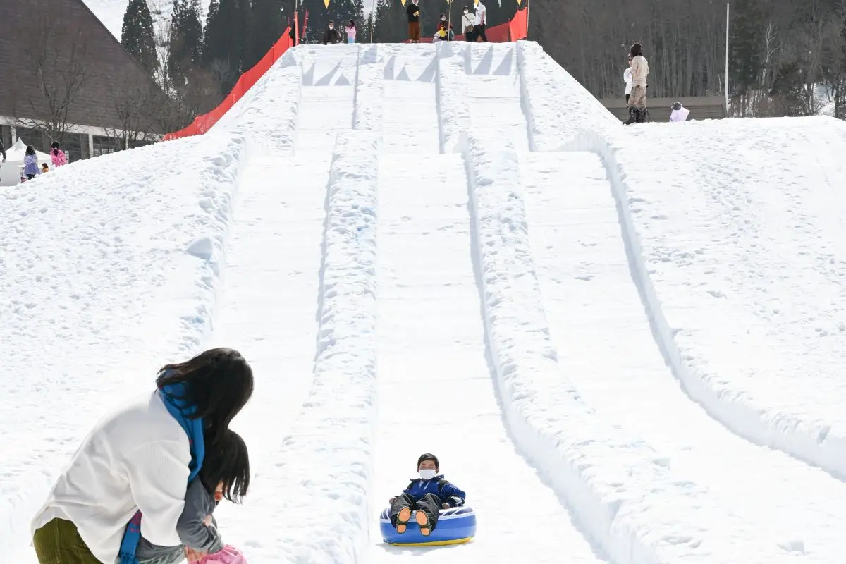 Tsunan Snow Festival & SNOWWAVE