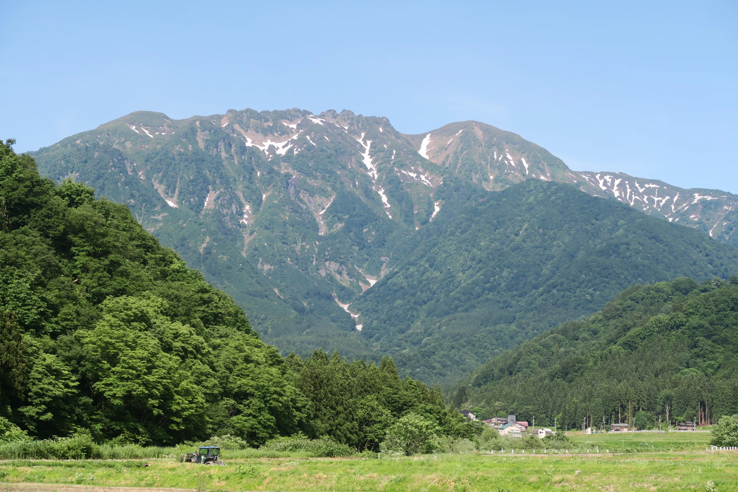 Tomioka White Museum