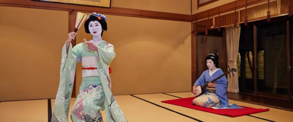 The Art of Elegance: Discovering Niigata’s Furumachi Kagai