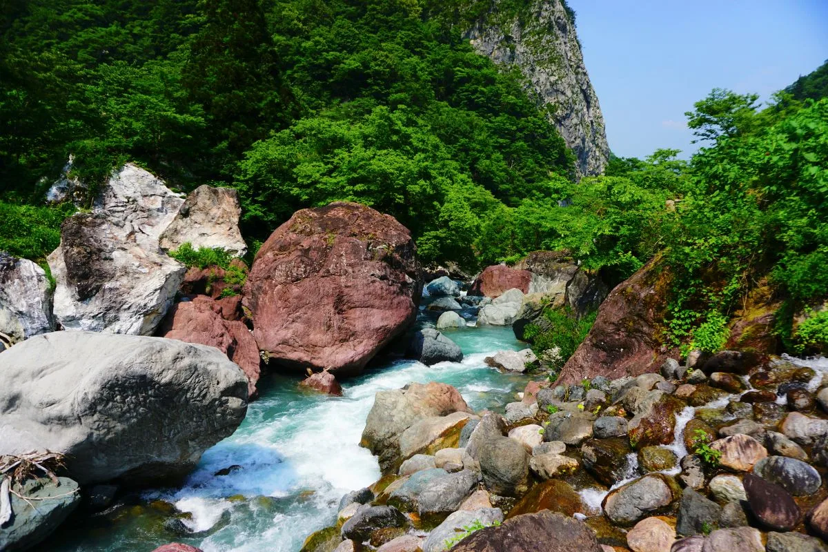 5. Ogawara’s Picks: Spots in Itoigawa to Discover Stone Culture