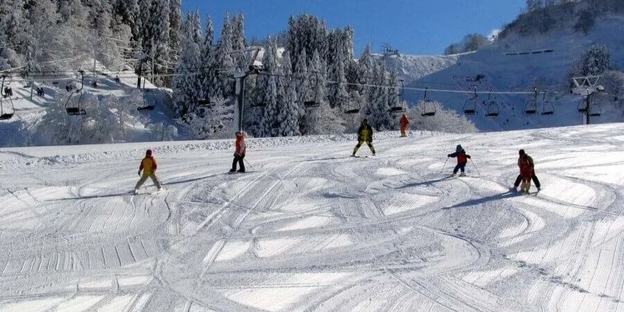 Put on Your Boots and Camp on the Snow at the Matsunoyama Onsen Ski Resort!