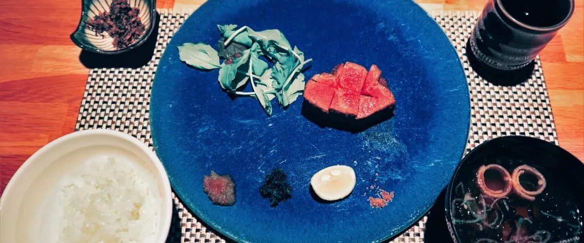 A serene and cool slice of Japanese cuisine