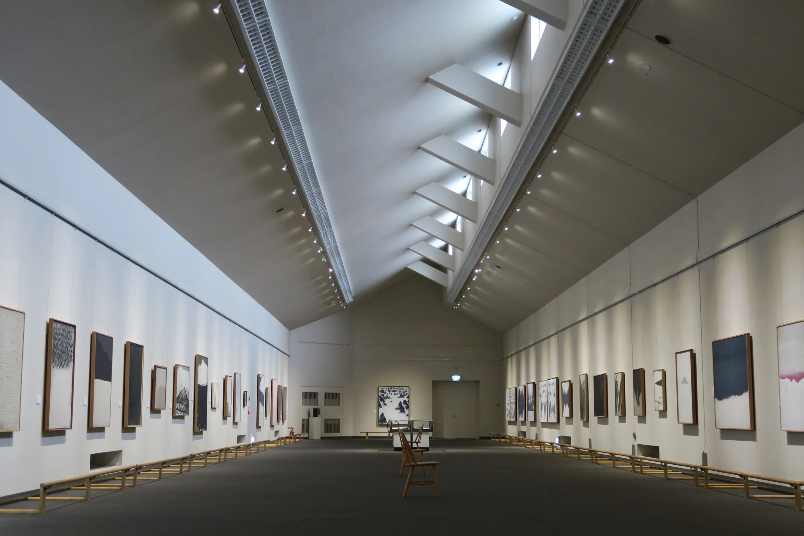 Tomioka White Museum